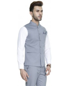 ManQ Solid Men's Waistcoat