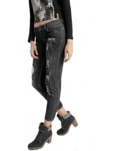 Roadster Slim Women's Black Jeans