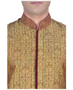 Sanwara Men's Kurta and Churidar Set